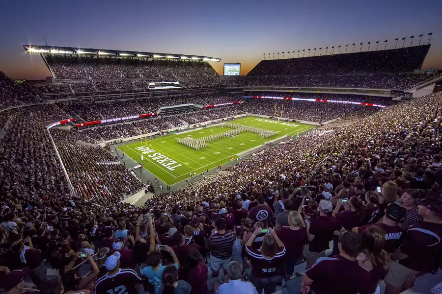 kyle field